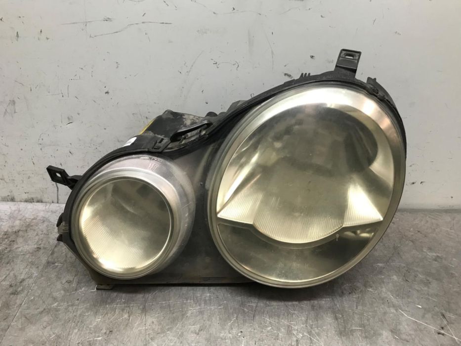 Farol Esquerdo Volkswagen Polo Iv 9N1