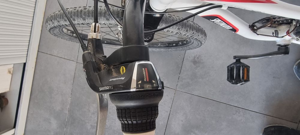 Bicicleta Specialized Hotrock