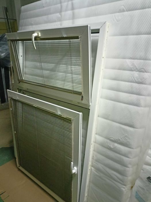 Okna PCV Używane z Żaluzjami.wys.169 cm x szer.108 cm.