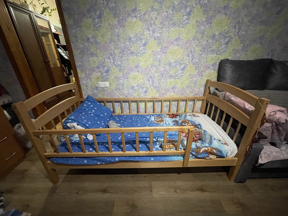 Кровать детская двухэтажная