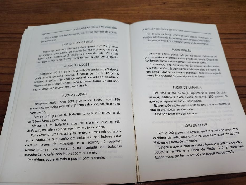 Livro de Culinária de Laura Santos A mulher na Sala e na cozinha