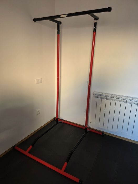 Maquina barra elevaçoes portatil  GYM pull up mate