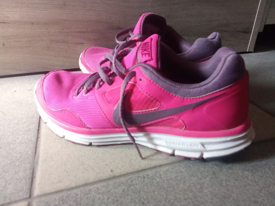 Кроссовки женские NIKE Lunarfly 4 38.5 24.5см