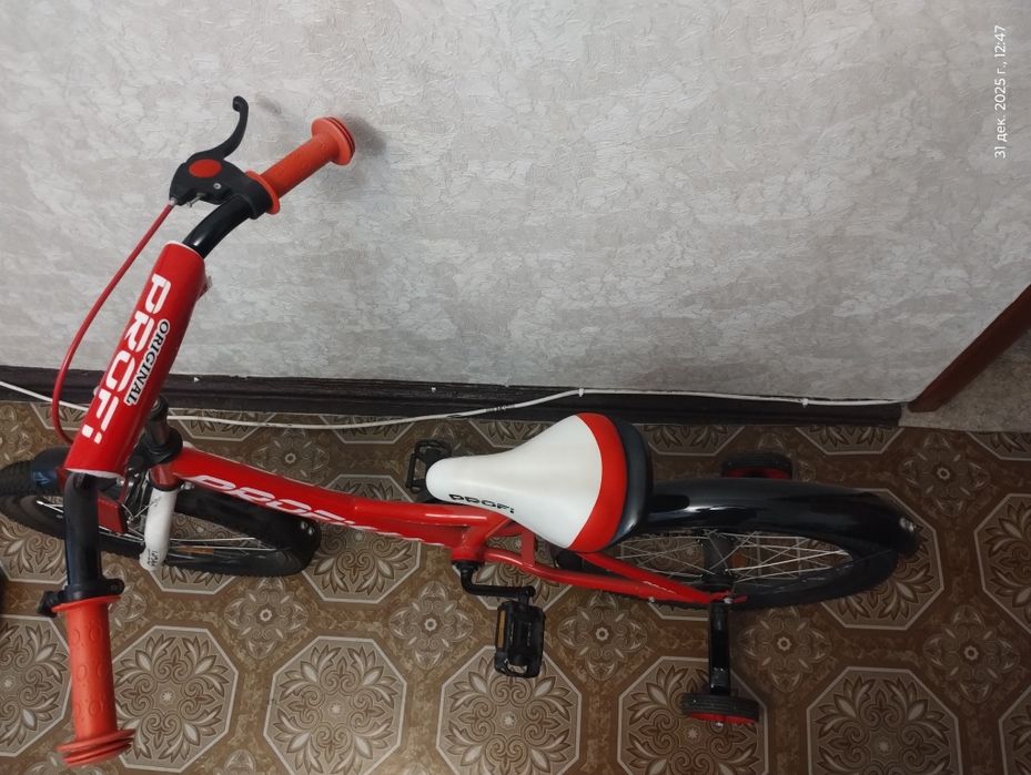 Дитячий велосипед