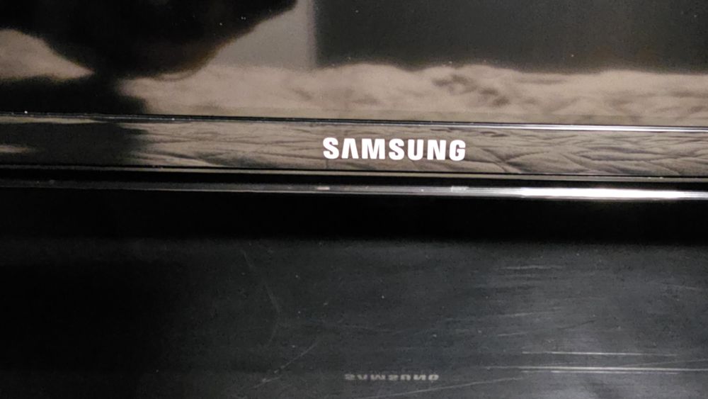 Телевізор Samsung UE40EH5307K