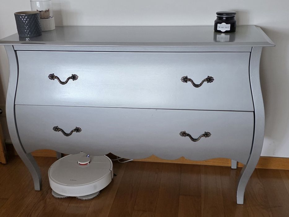 Dois aparadores 120 cm e 55 cm