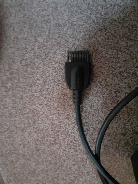 Sprzedam lub zamienię ładowarkę do starego telefonu siemens