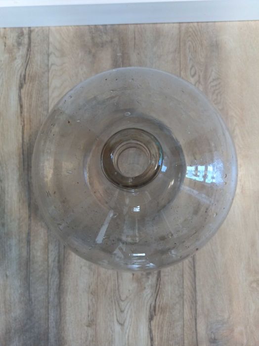 Gąsior na wino / SPRAWNY / 16 LITRÓW / balon / dymion /DARMOWA DOSTAWA