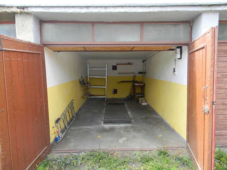 Garaż z kanałem 20 m² Bielawa Osiedle Włókniarzy własność - Księga Wieczysta - Widok 3