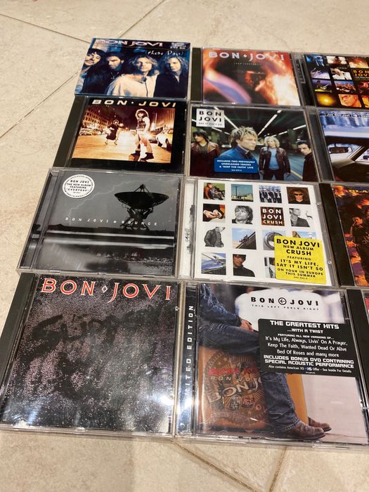 Coletânea de vários CDs Bon Jovi