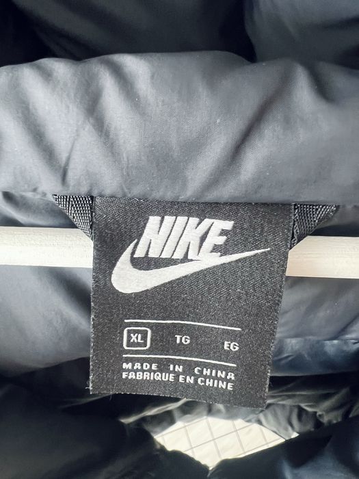 Оригінал! Пуховик Nike Windrunner XL