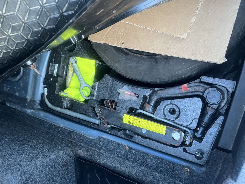 Продам пасат б6 1.6 мпі