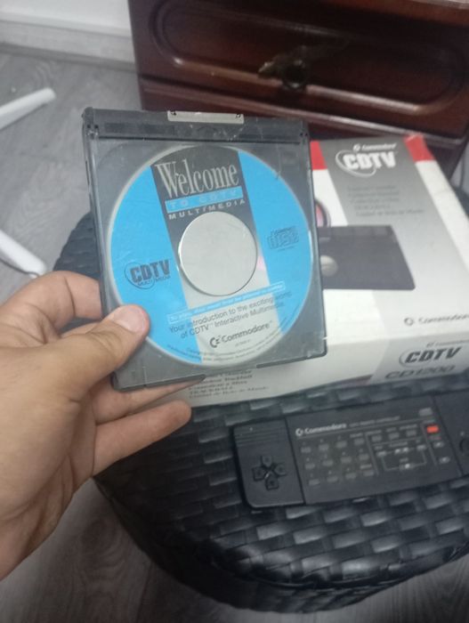 Conjunto commodore cdtv