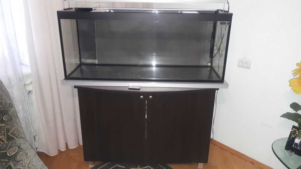 Акваріум 250л б/у