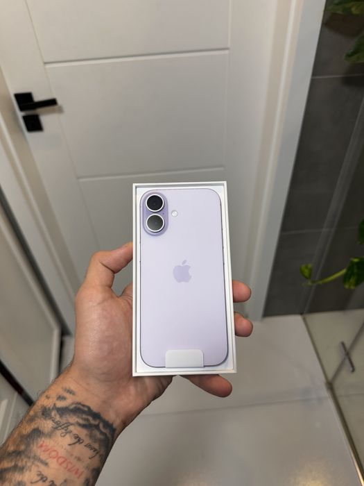 !NOWY! IPhone 17 256GB !Nowka sztuka! !Gwarancja! !Nieaktywowany! !Zestaw! !Odbior/wysylka/dostawa!