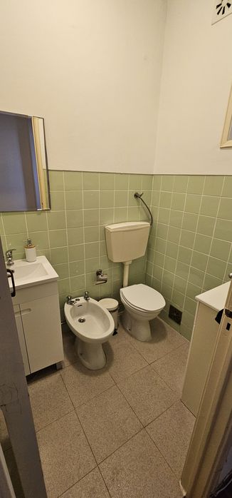 Quarto para arrendar  - Benfica