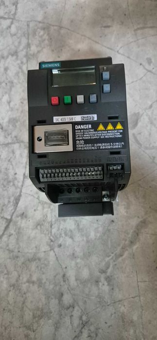 falownik przemiennik Siemens V20 1.5kW 400V