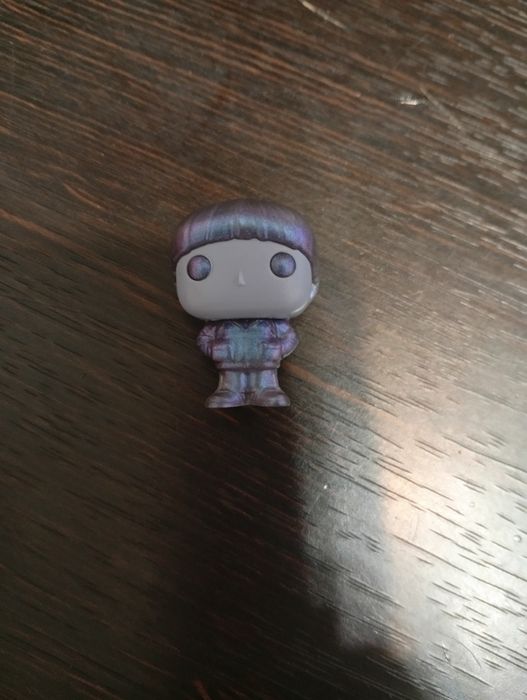 Продаю уила з ізнанкі за 200 обичного за 350