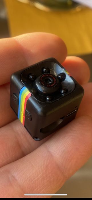 Kamera mini kamerka szpiegowska z mikrofonem prezent