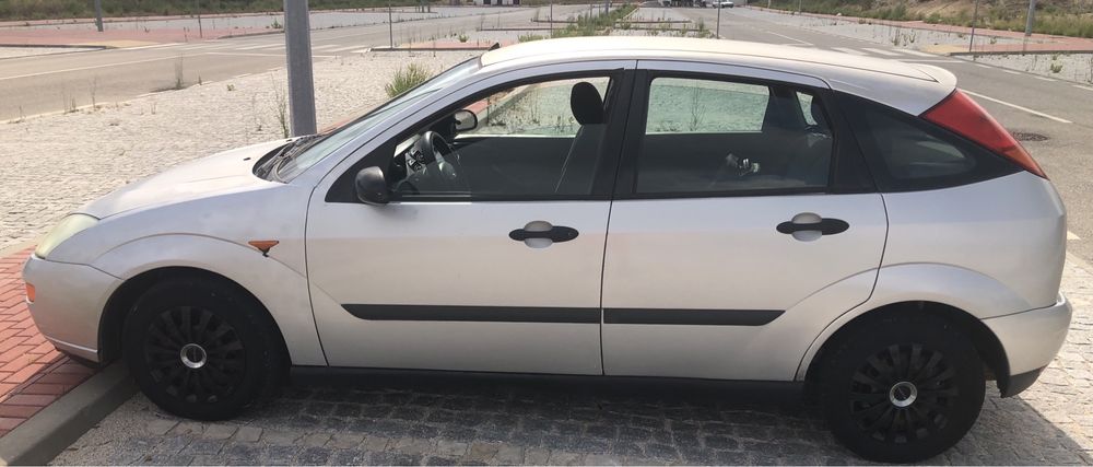 Vendo Ford Focus 1.4