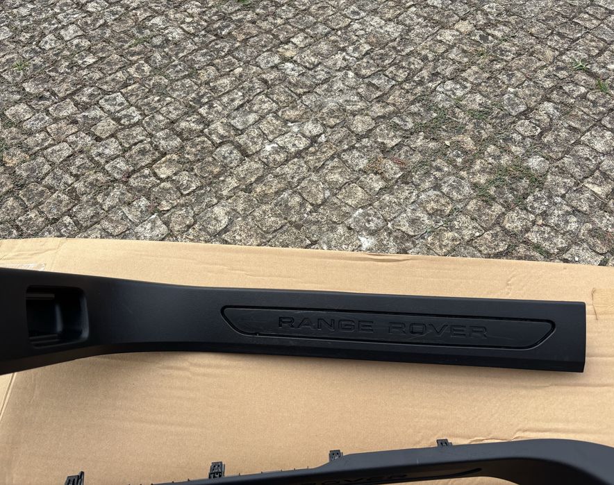 Embaladeiras Dianteiras Originais Range Rover Evoque 2025