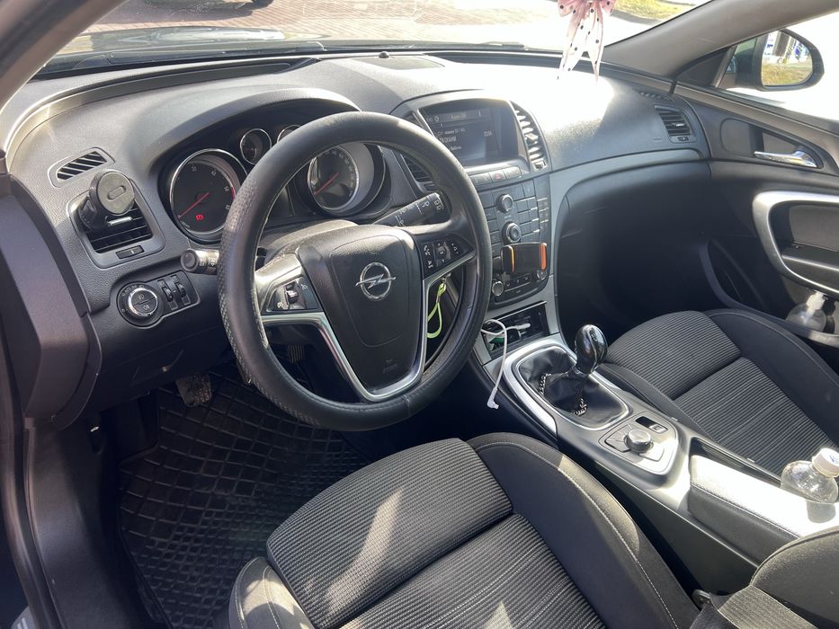 Продам Opel Insignia