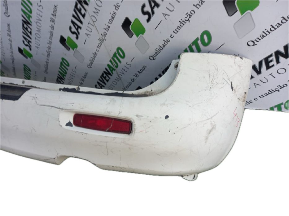 Pára-choques trás HYUNDAI H-1 / Starex (A1)
