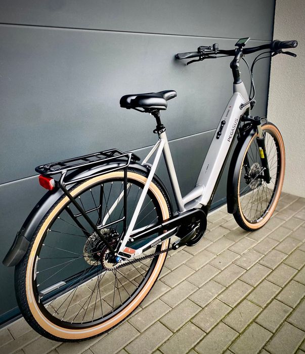 Rower elektryczny Pegasus 2023 rok przebieg 600 km salonowy