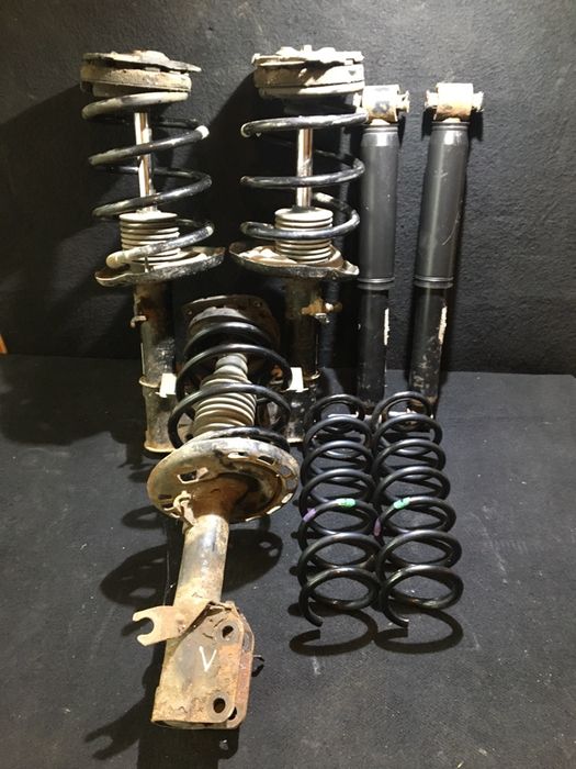 Renault scenic 3 megane 3 амортизатор багажника пружина відбійник