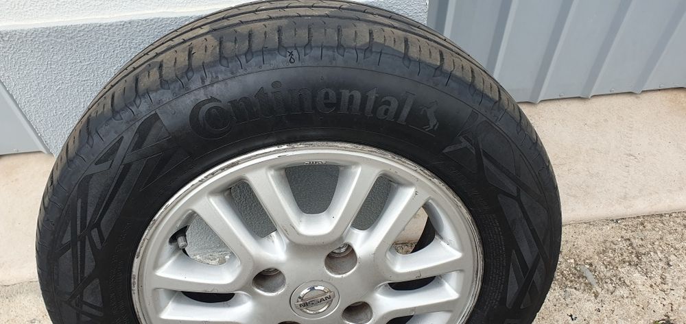 1 jante e Pneu para Nissan NV200