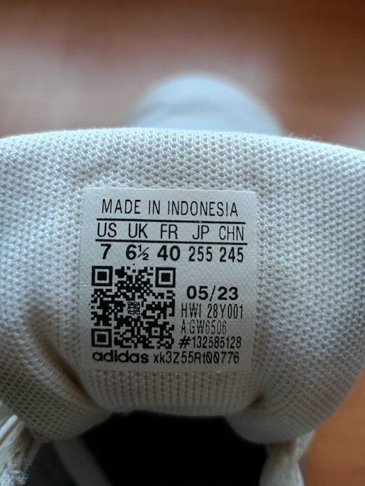 Buty sportowe damskie 40 Adidas