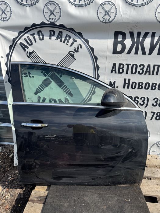 Двері передні задні ліві праві Opel Insignia Універсал