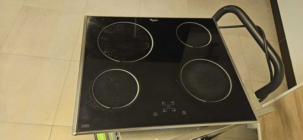 Whirlpool - Placa vitrocerâmica e forno encastrar