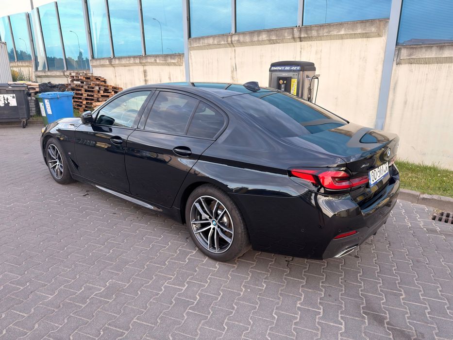 Wynajem BMW 520d G30 xDrive 2023r 2.0 Diesel 190KM 4x4 FV23%