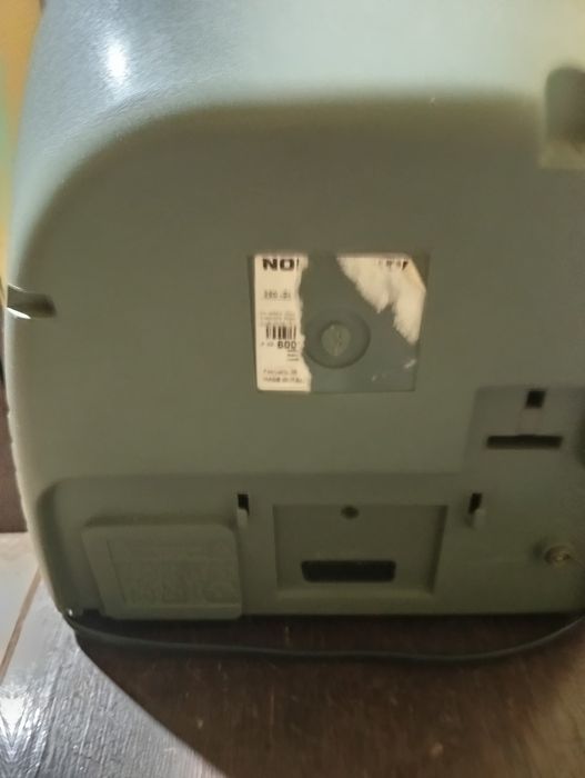 Vendo televisor antigo