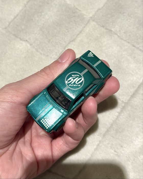 Datsun 510 sth luzak loose Hot Wheels