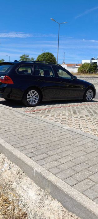 bmw 318d touring — photo 4