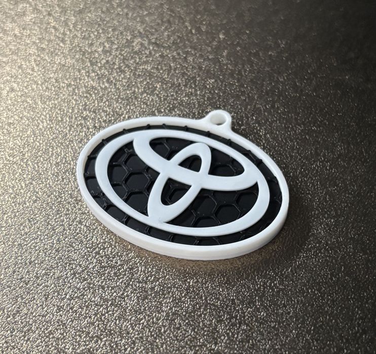 Brelok TOYOTA Druk 3D