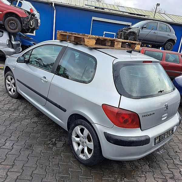 PEUGEOT 307/3D HB 1.6/16v NFU EZRC Części
