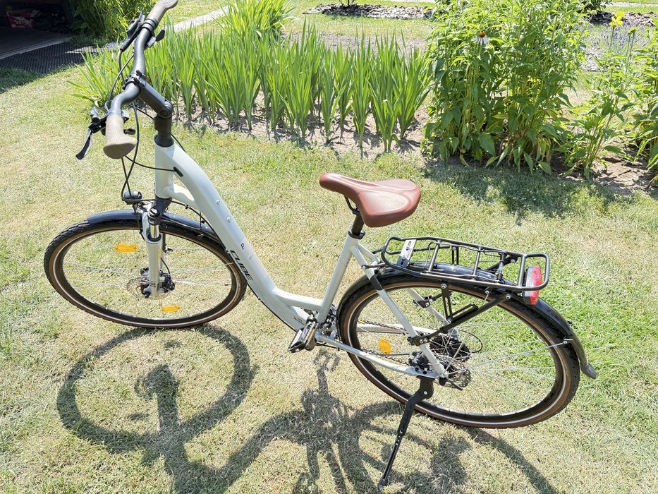 Damski rower  Cube touring  kola 28