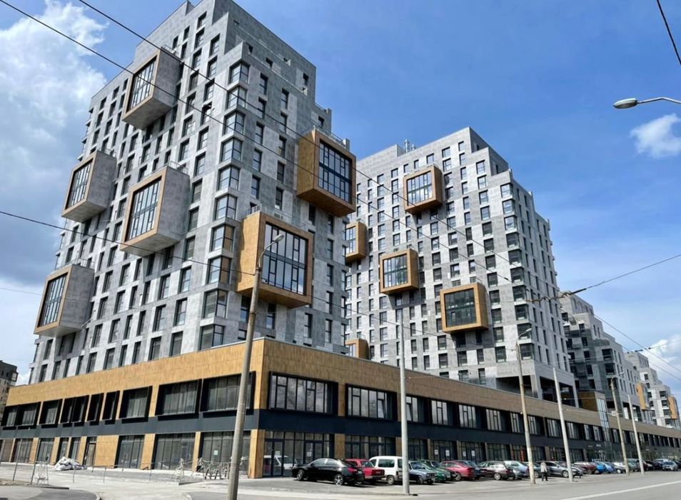 Продам 3к 81м в ЖК 5 Континент