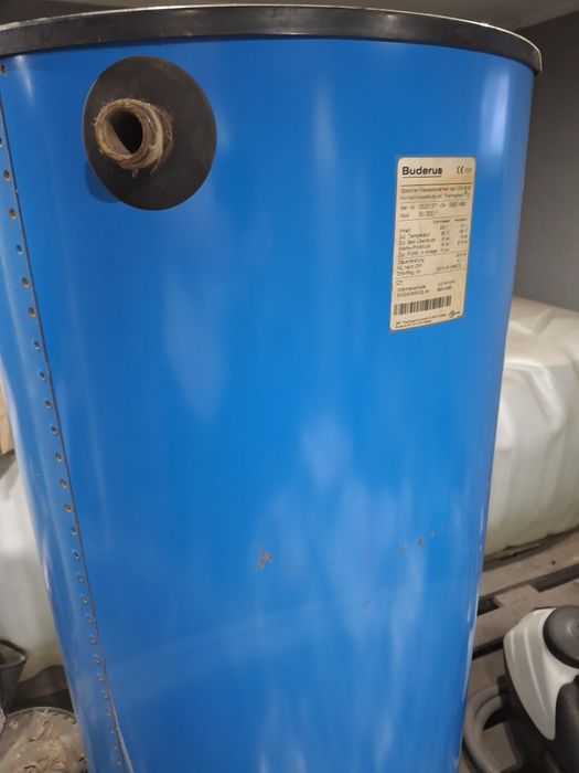 Zasobnik do ciepłej wody Buderus 200 litrów