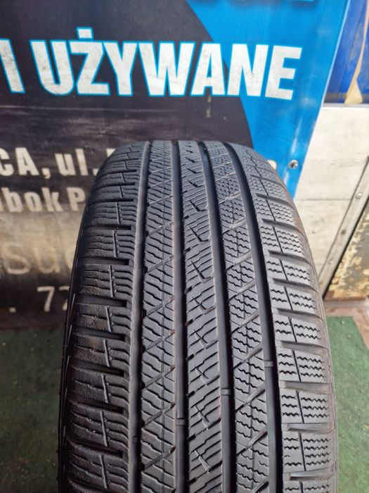 Opona Całoroczna 215/55/17 98W  Vredestein 7mm pojedyncza