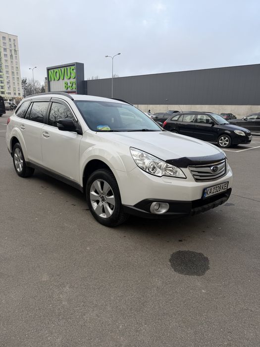 Subaru Outback 2011 2.5