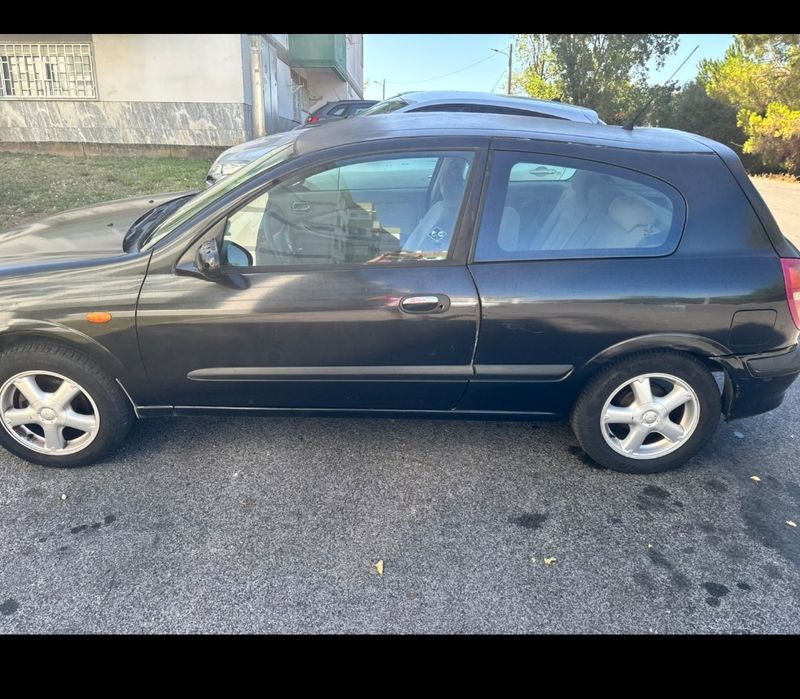 Nissan  ótimo estado