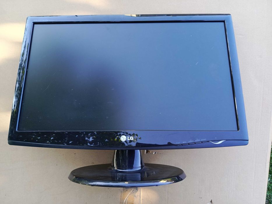 Monitor LG W2343T 23''