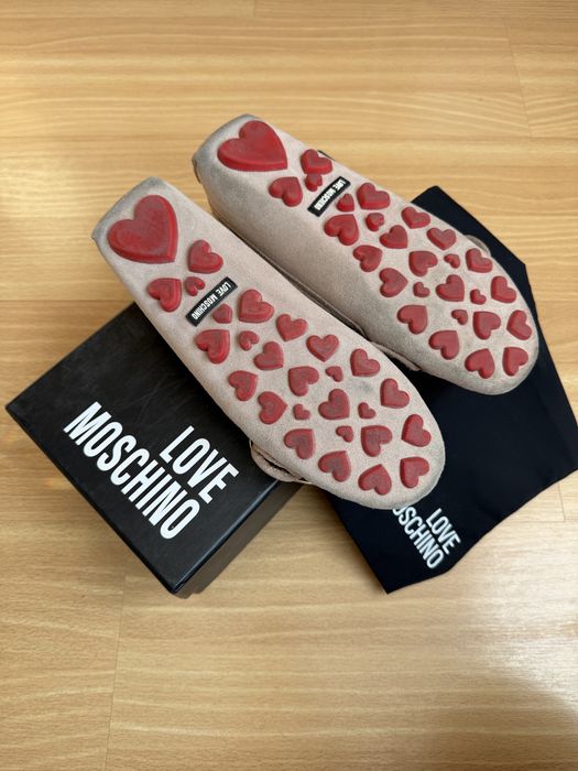 Mokasyny Moschino