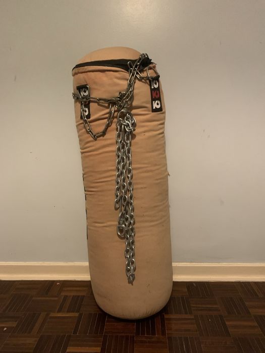 Saco de boxe em otimo estado