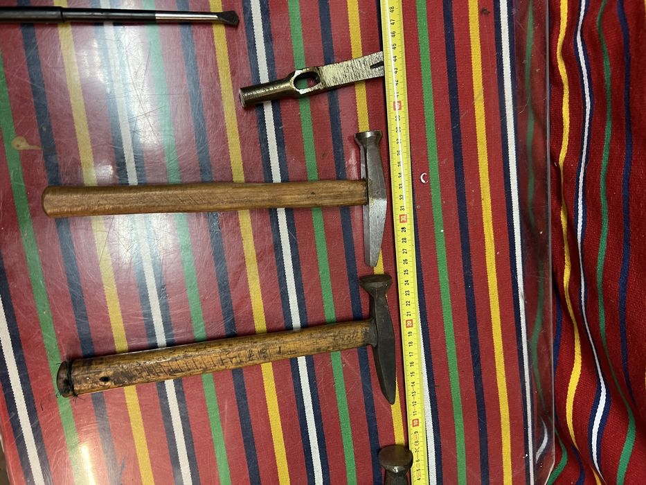 Martelos muito antigos da faniöi Jaguar