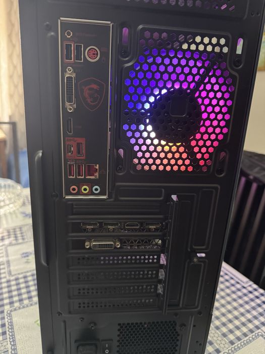 AMD Ryzen 7 16gb ddr4